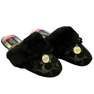 Coach Signature Carra Slippers Black Faux Fur Striped Footbed Hang Tags Size 6.5
